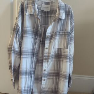 Gray, White And Light Pink Aeropostale Women's Flannel